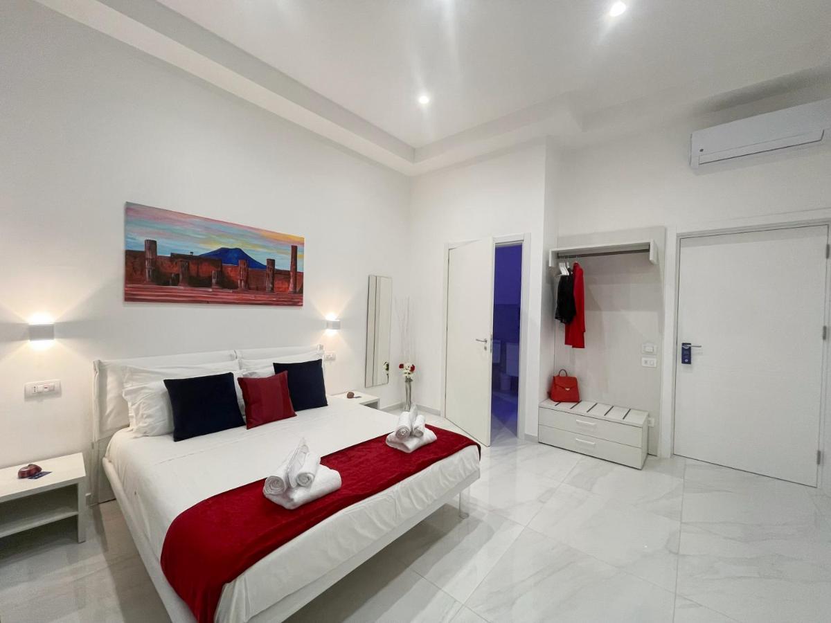 Villa Gabriella - Rooms & Breakfast Сант'Анджелло Экстерьер фото